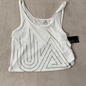 Under Amour Cropped Workout Tank Top